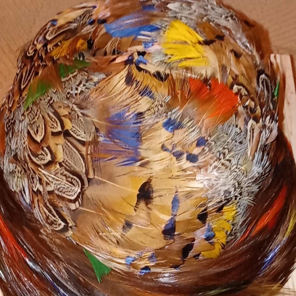 Rare Vintage 'Birds of Paradise' Hat by Juli Kay - Picture 3 of 5